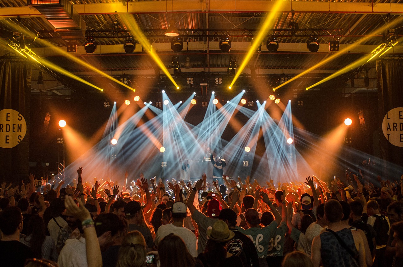 live-music-audience