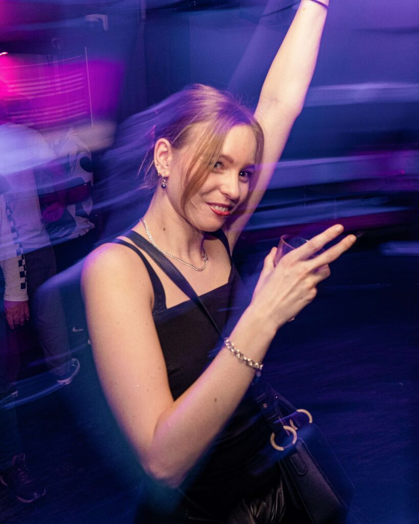 female-in-club