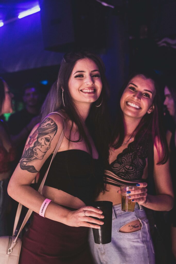 women-in-club